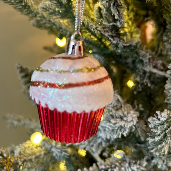 Cupcake and Candy Ornaments , Baubles, Red and White Christmas Home Decor, - Picture 4 of 11